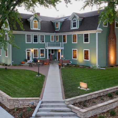 Main Street Inn Vermillion Екстериор снимка