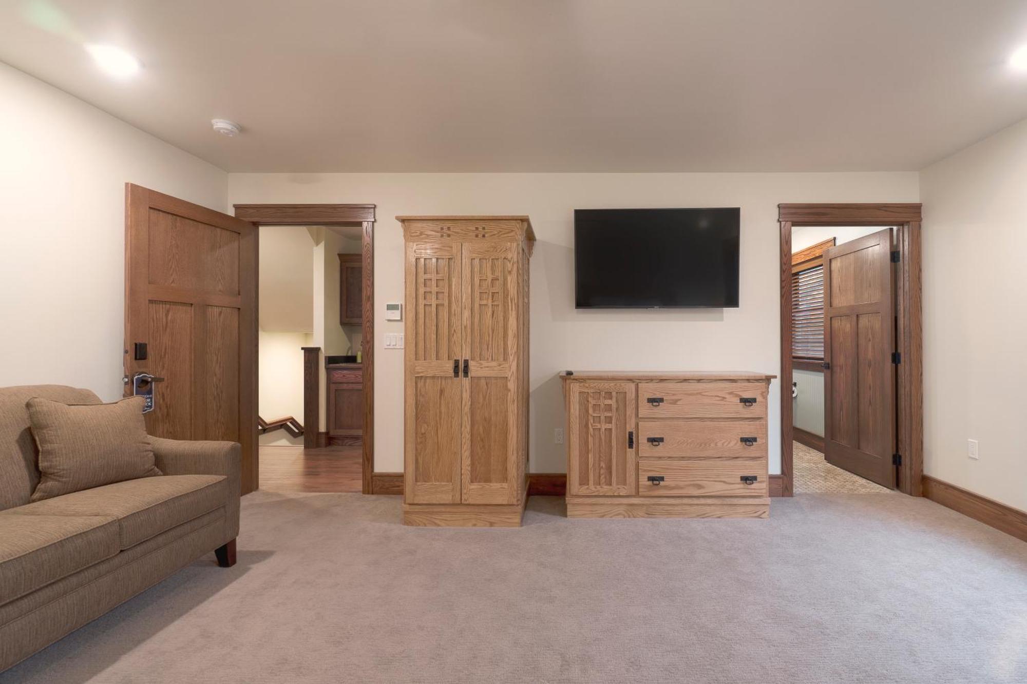 Main Street Inn Vermillion Екстериор снимка