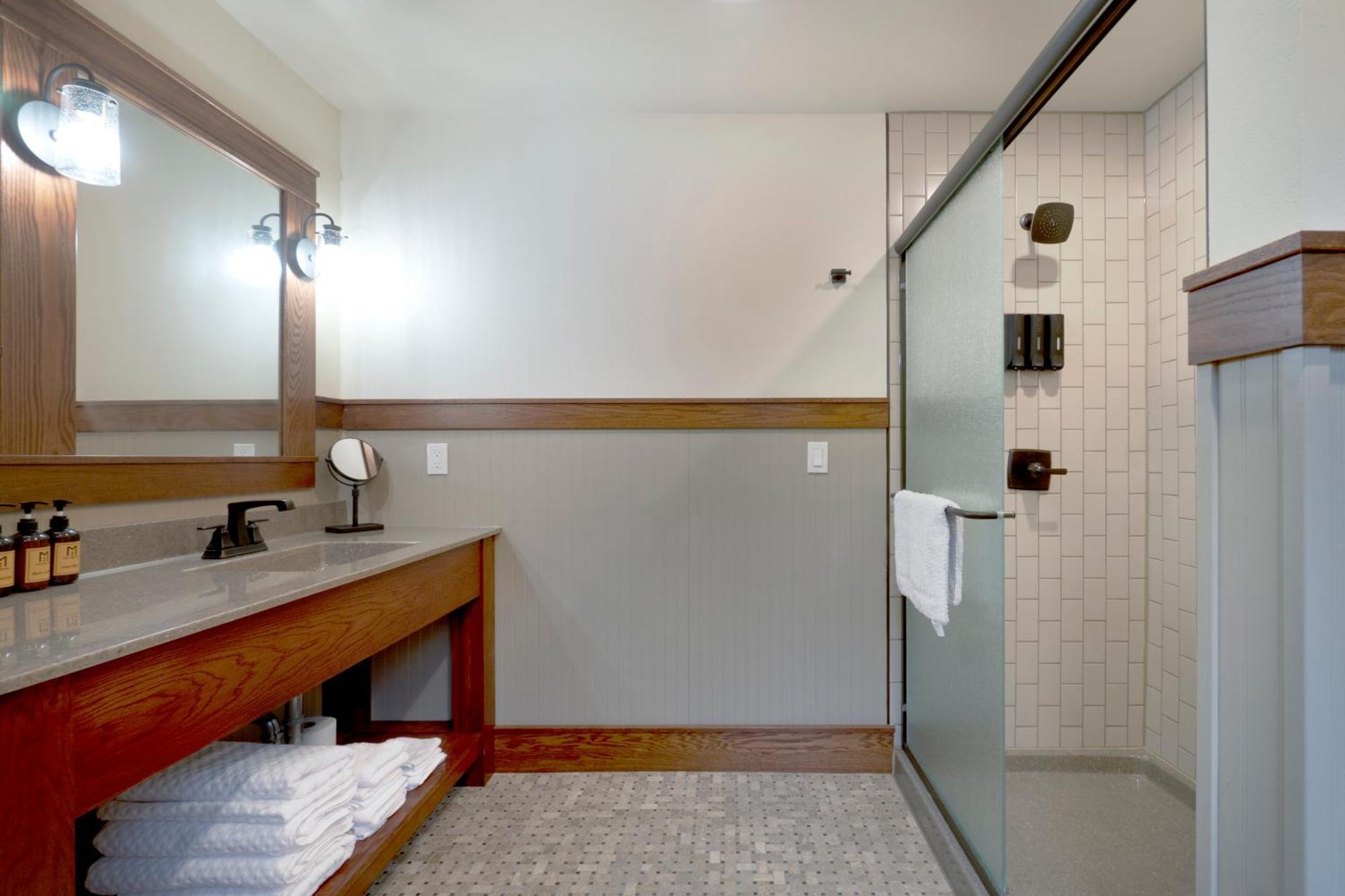 Main Street Inn Vermillion Екстериор снимка