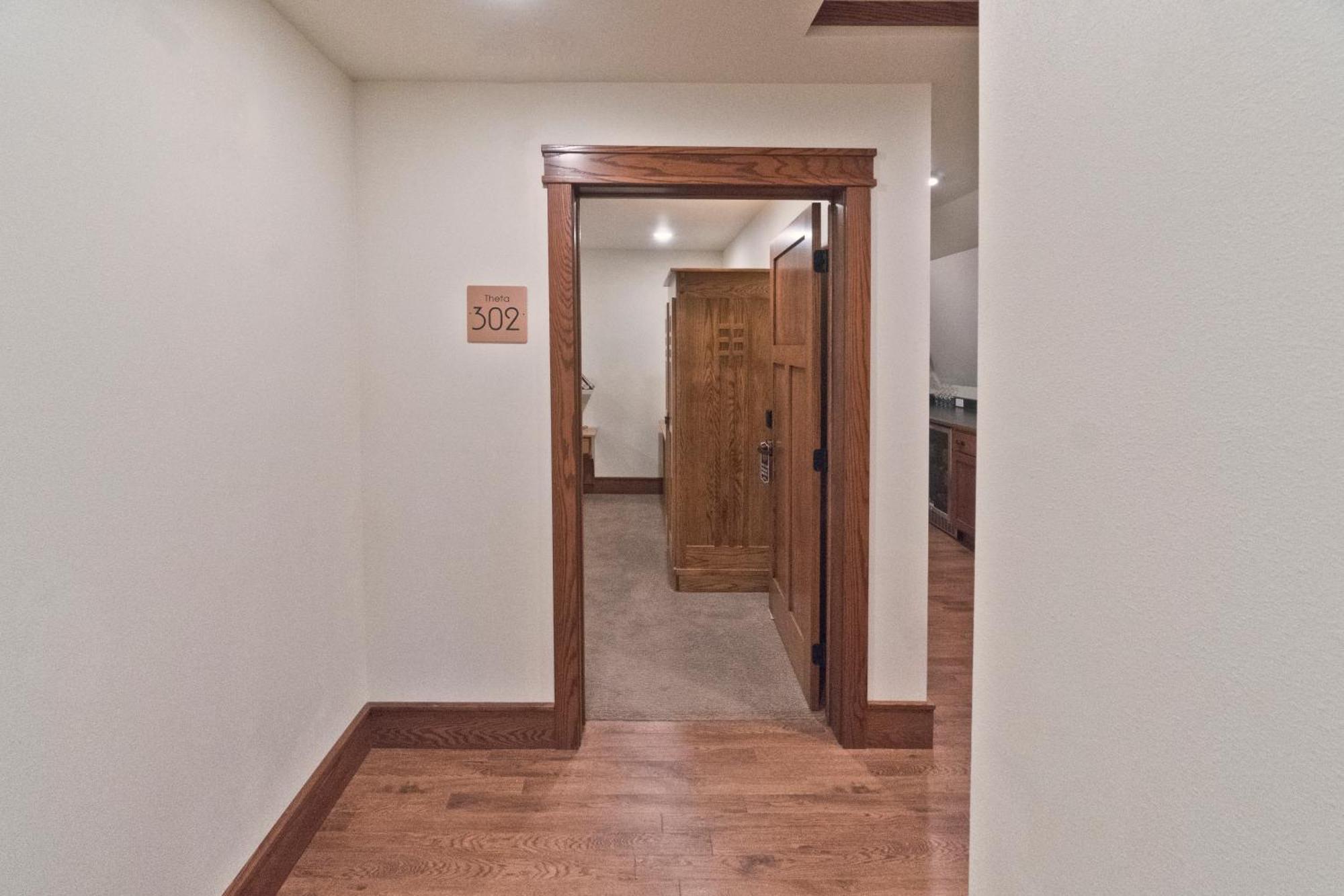 Main Street Inn Vermillion Екстериор снимка