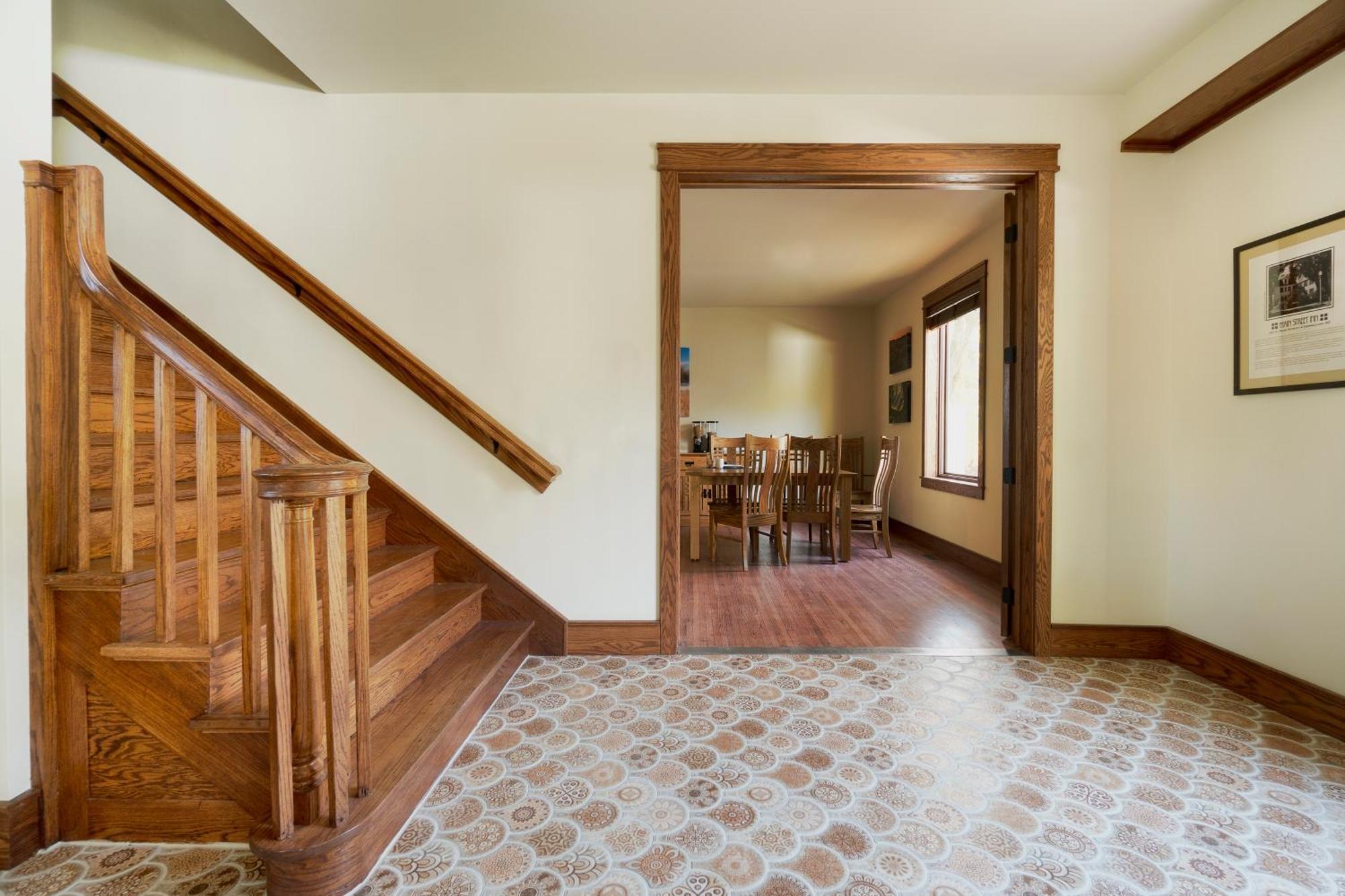 Main Street Inn Vermillion Екстериор снимка